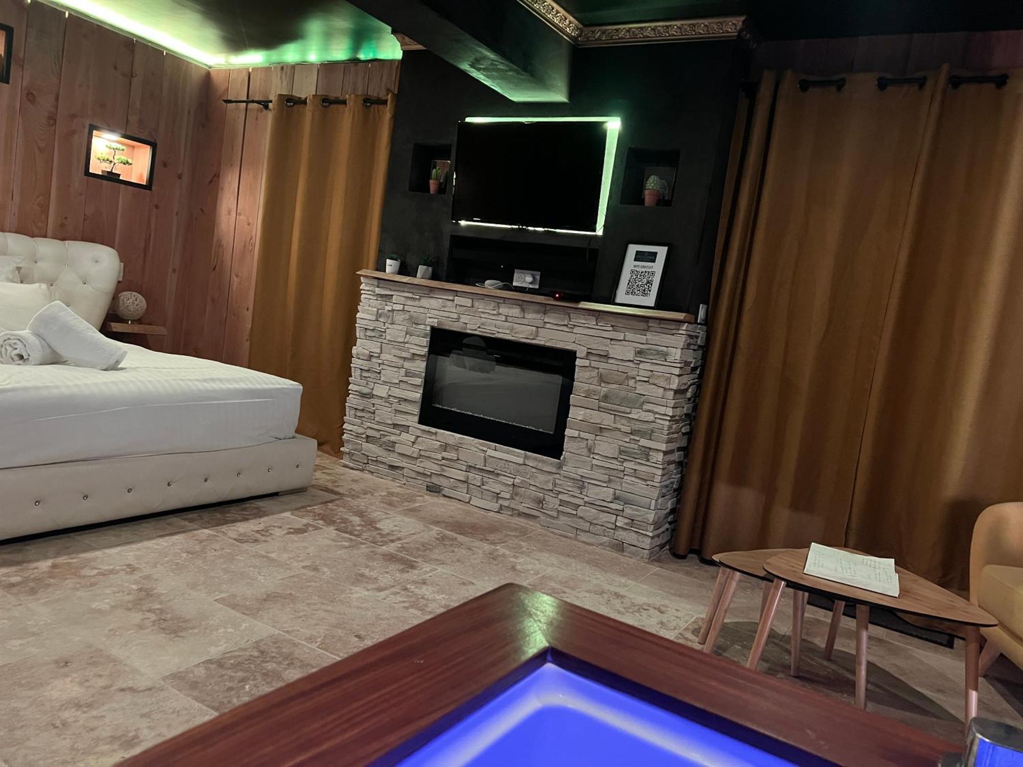 Le Lodge Des Charmes 5 Etoiles Leves Buitenkant foto