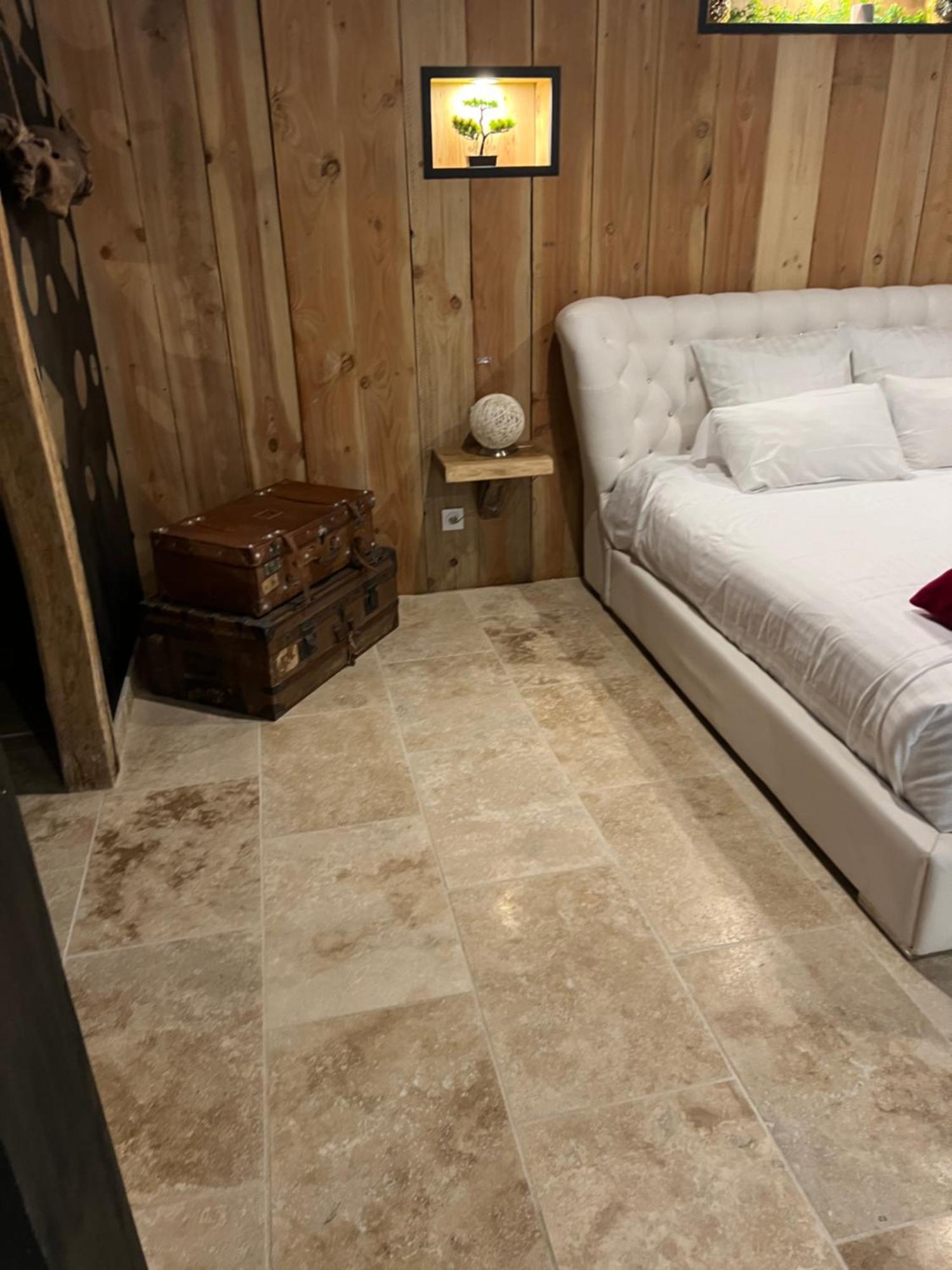 Le Lodge Des Charmes 5 Etoiles Leves Buitenkant foto