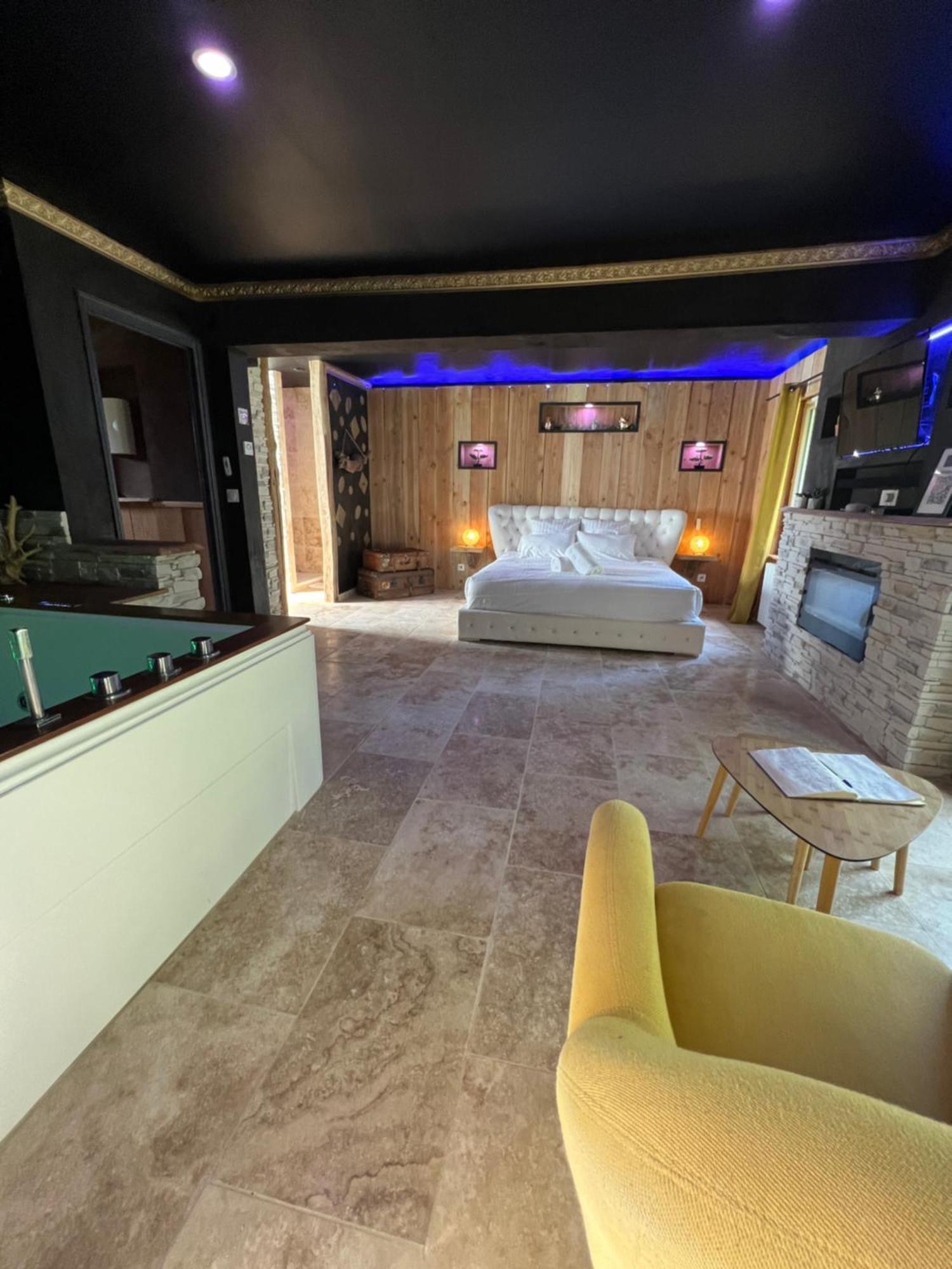 Le Lodge Des Charmes 5 Etoiles Leves Buitenkant foto
