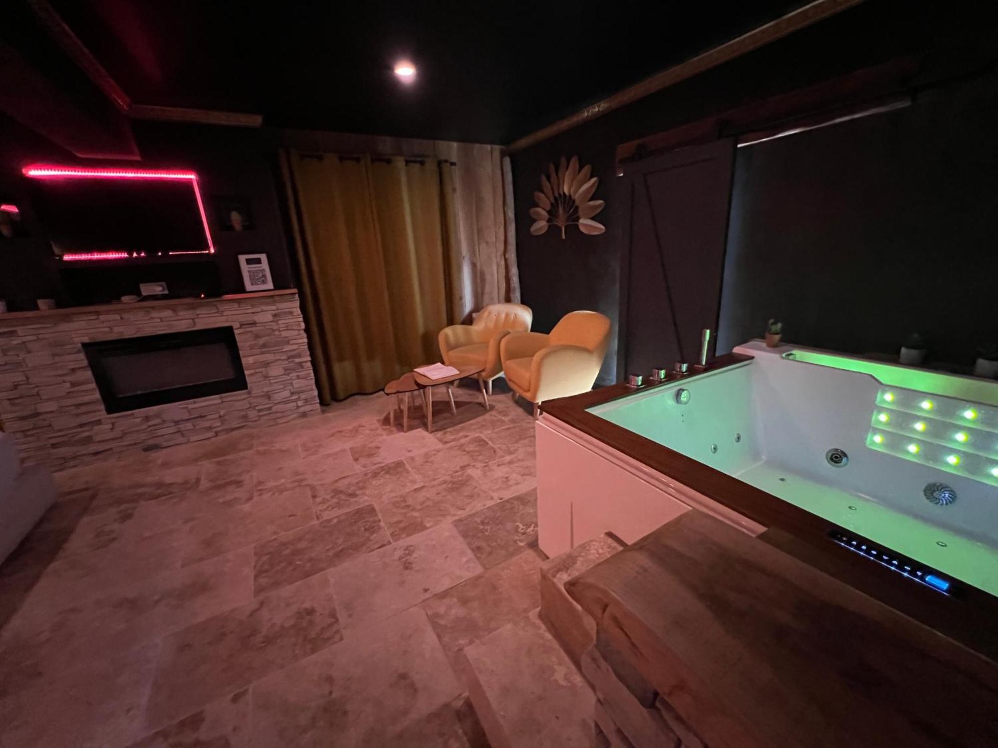 Le Lodge Des Charmes 5 Etoiles Leves Buitenkant foto
